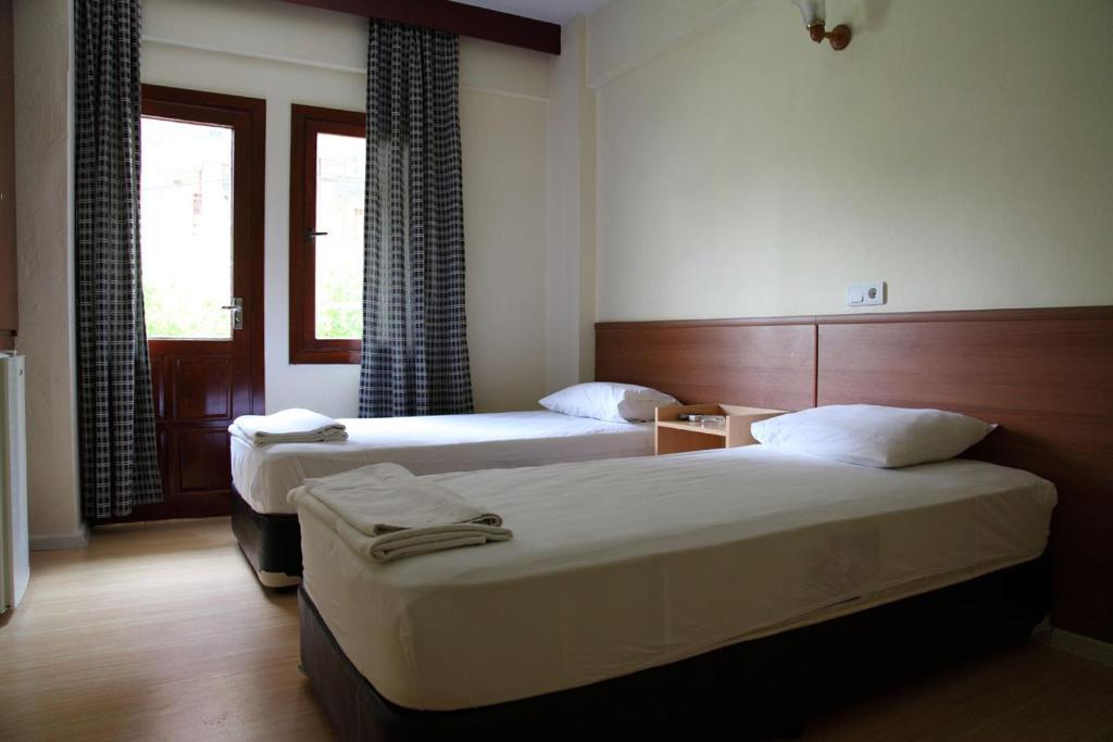 Tug Hotel Kusadası Cameră foto